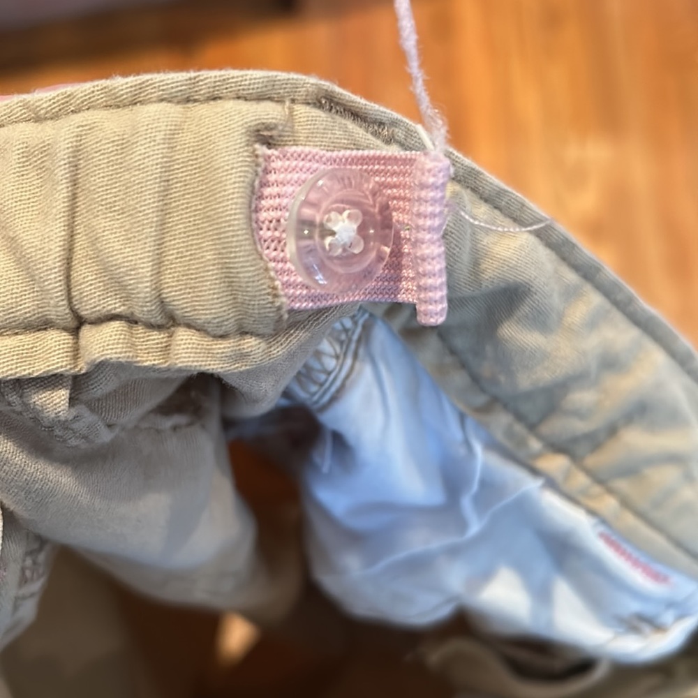 Capris - Picture 6 of 6